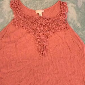 Dusty pink lacy tank top